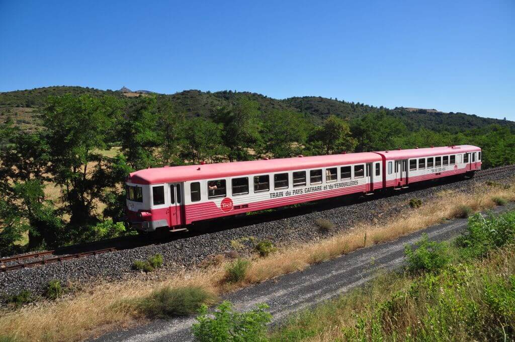 train rouge occitanie